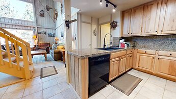 Summit #110 3 Bedroom Condo