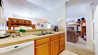 Summit #248 1 Bedroom Condo