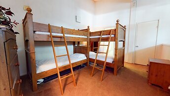 Summit #281 2 Bedroom Condo