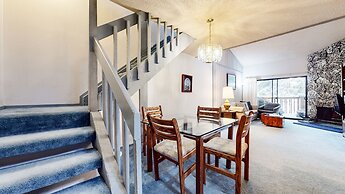 Summit #280 2 Bedroom Condo