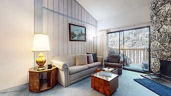 Summit #280 2 Bedroom Condo