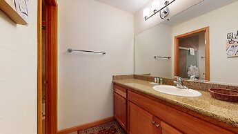 Summit #269 2 Bedroom Condo