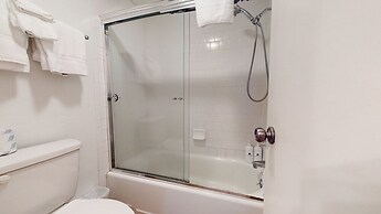 Summit #98 3 Bedroom Condo