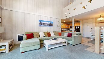 Summit #98 3 Bedroom Condo