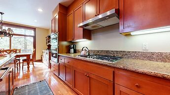 Timbers #1 4 Bedroom Townhouse