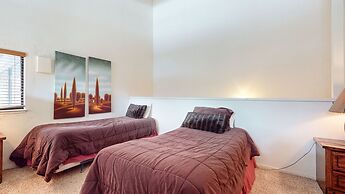 Summit #295 2 Bedroom Condo