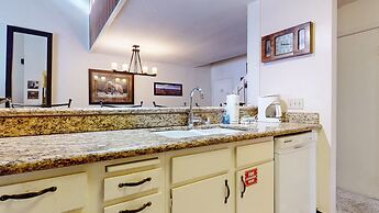 Summit #295 2 Bedroom Condo