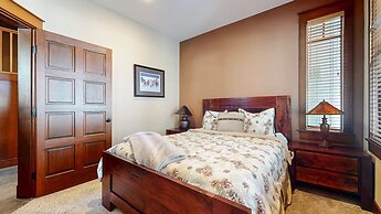 Timbers #18 4 Bedroom Townhouse