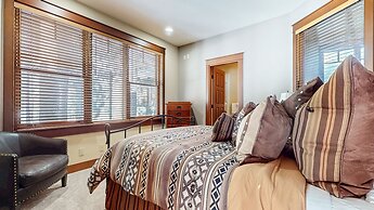 Timbers #18 4 Bedroom Townhouse