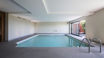 Suite & Pool Como
