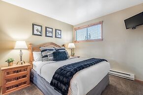 Courchevel 14 Remodeled Light and Bright Mountain Cabin, Walk to Canyo