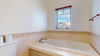 Juniper Crest Townhomes