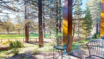 Solstice 4 Modern, Private Washer Dryer, Close to Eagle Lodge by Redaw