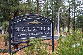 Solstice 4 Modern, Private Washer Dryer, Close to Eagle Lodge by Redaw