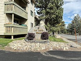 La Vista Blanc 61 Cozy Studio in Central Location, Perfect Mountain Ge