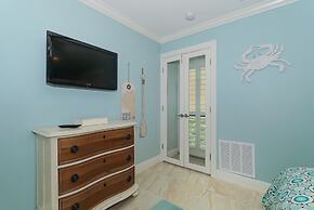 Waters Edge 110n 2 Bedroom Condo by RedAwning