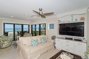 Waters Edge 110n 2 Bedroom Condo by RedAwning