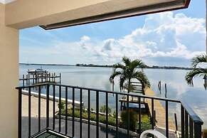 Bay Winds113 3 Bedroom Condo by RedAwning