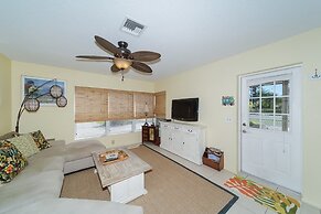 Latitude Adjustment 2 Bedroom Bungalow by RedAwning