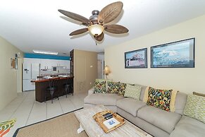 Latitude Adjustment 2 Bedroom Bungalow by RedAwning