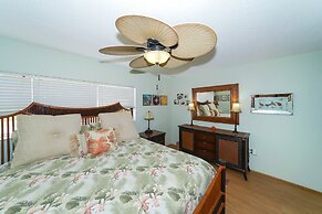 Latitude Adjustment 2 Bedroom Bungalow by RedAwning