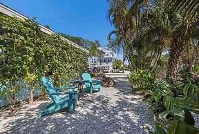 Minnow 1 1 Bedroom Cottage by RedAwning