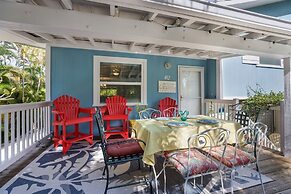 Beach Breeze Hideaway 2 Bedroom Villa by RedAwning