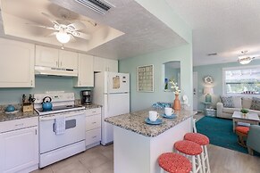 Beach Breeze Hideaway 2 Bedroom Villa by RedAwning