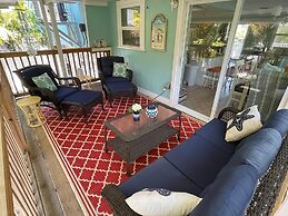 Beach Breeze Hideaway 2 Bedroom Villa by RedAwning