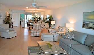 Westbay Point Moorings 274 3 Bedroom Condo by RedAwning