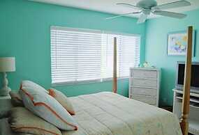 Westbay Point Moorings 274 3 Bedroom Condo by RedAwning