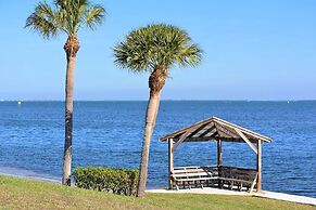 Westbay Point Moorings 274 3 Bedroom Condo by RedAwning