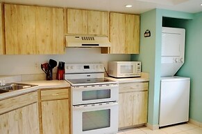 Westbay Point Moorings 274 3 Bedroom Condo by RedAwning