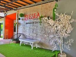 SeeSea Resort
