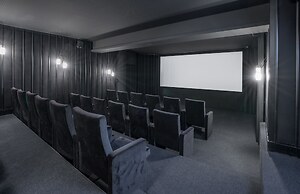 Signau House & Garden