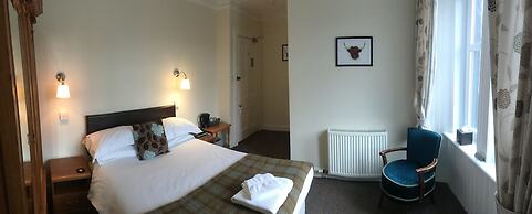 Loch Shiel Hotel