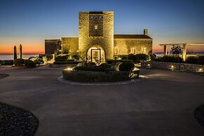 Ariá Estate Suites & Spa