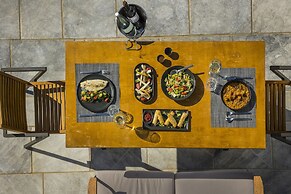 Ariá Estate Suites & Spa