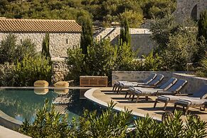 Ariá Estate Suites & Spa