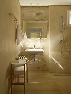 Ariá Estate Suites & Spa