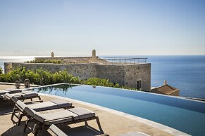 Ariá Estate Suites & Spa