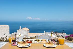 Ariá Estate Suites & Spa