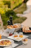 Ariá Estate Suites & Spa