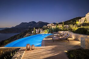 Ariá Estate Suites & Spa