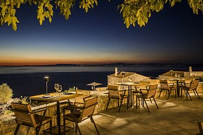 Ariá Estate Suites & Spa