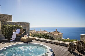 Ariá Estate Suites & Spa