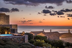 Ariá Estate Suites & Spa