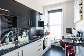 Ar Lan Y Mor Seaside Apartment