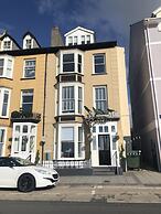 Ar Lan Y Mor Seaside Apartment