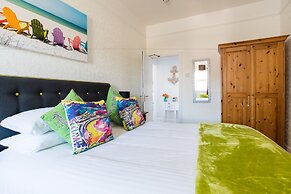 Ar Lan Y Mor Seaside Apartment